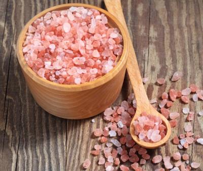 Buy Sri Herbal Pink Salt- Rich in over 80 trace minerals - 1kg